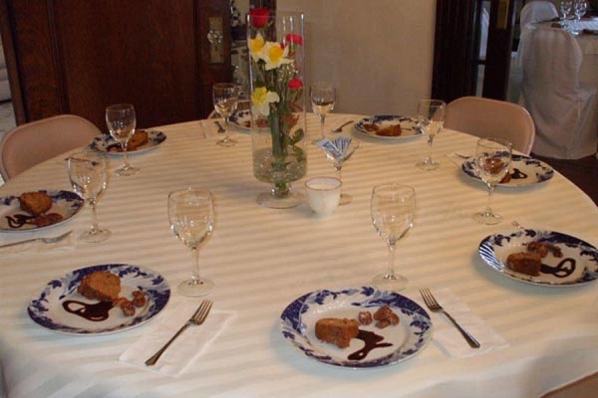 Simply Divine Hotel Дън Екстериор снимка